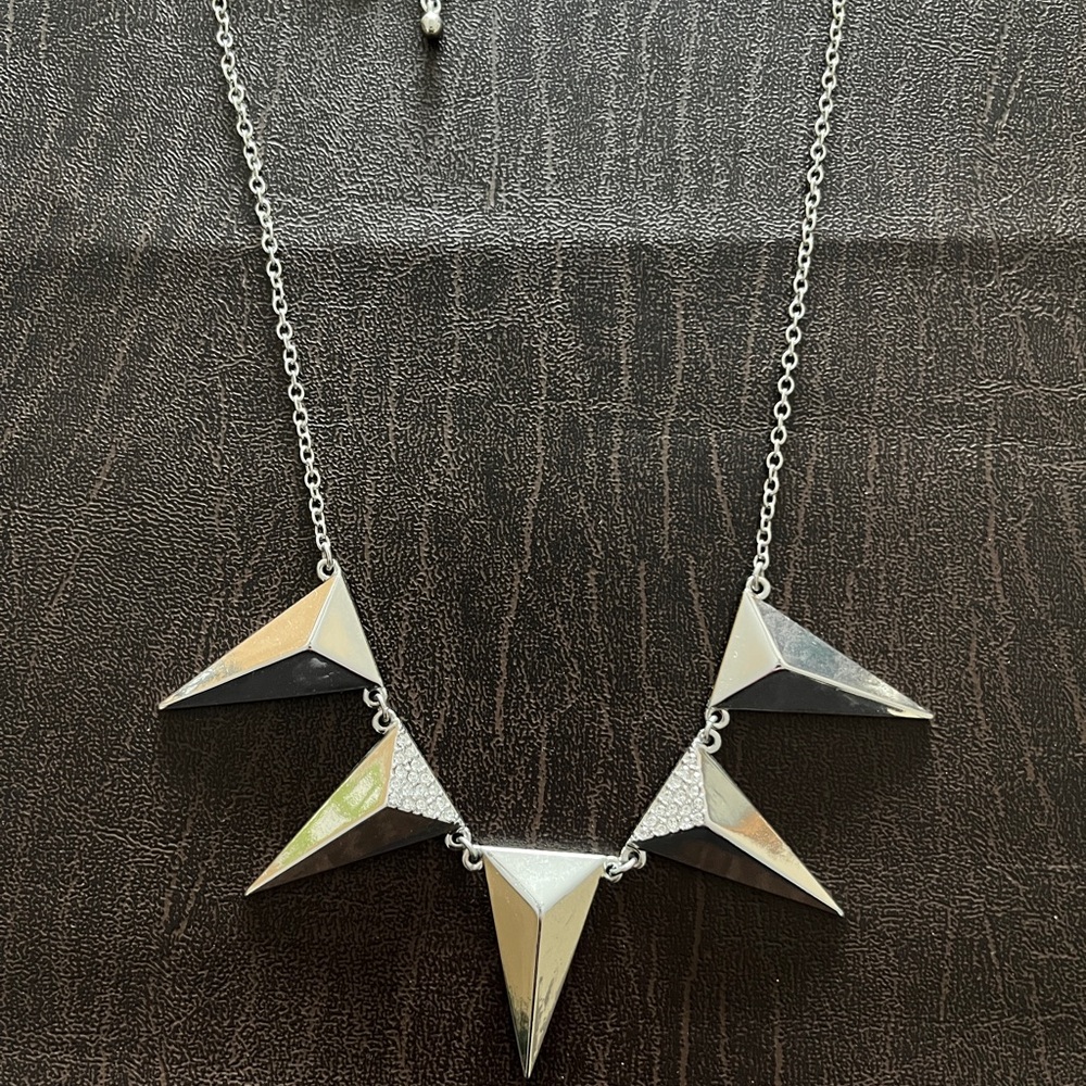 Silver Geometric Statement Necklace 18” adjustable